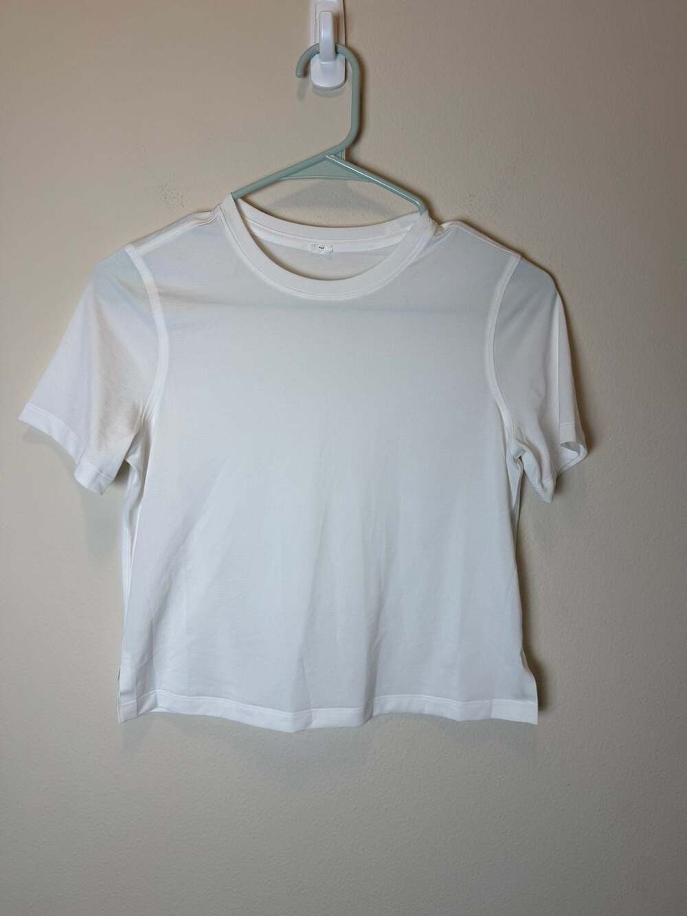 Lululemon Short Sleeve Crop Top White